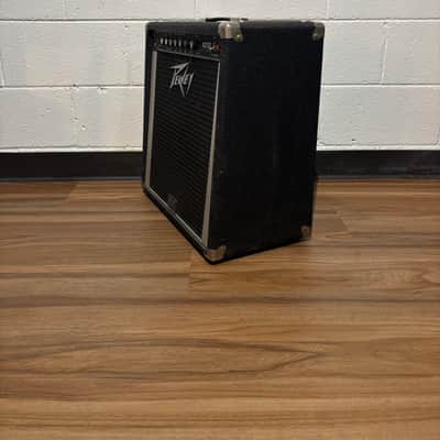 Peavey Artist VT 120-Watt 1x15" JBL D130F Guitar Combo 1970s - Black image 2