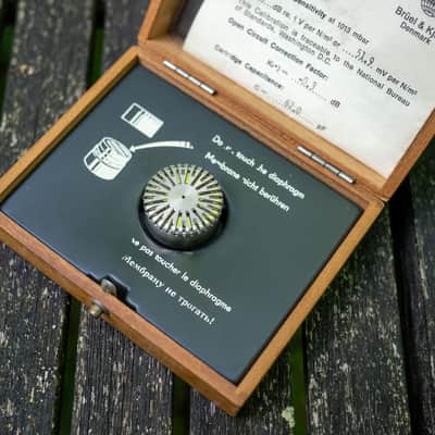 Bruel & Kjaer 1″ Free-field Microphone capsule  — Type 4145 image 2