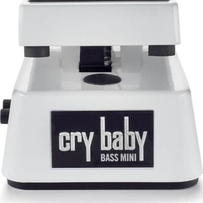 Dunlop CBM105Q Cry Baby Mini Bass Wah Bass Effects Pedal image 3