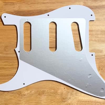 Stratocaster Pickguard, 11-Hole, 3-Ply Pearloid White image 2