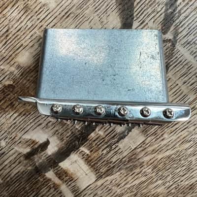 Fender Stratocaster tremolo unit 2022 - Chrome image 2