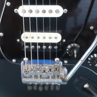 Vintage 1989 Fender Standard Series Stratocaster Kahler 2520 Traditional Fulcrum Tremolo & Nut Original Fender Logo Case Strap Locks Wow image 5