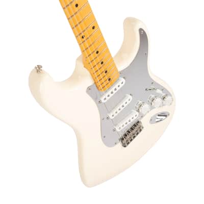 2022 Fender Nile Rodgers Signature Hitmaker Stratocaster Electric Guitar, Olympic White, NR0XXXX image 11