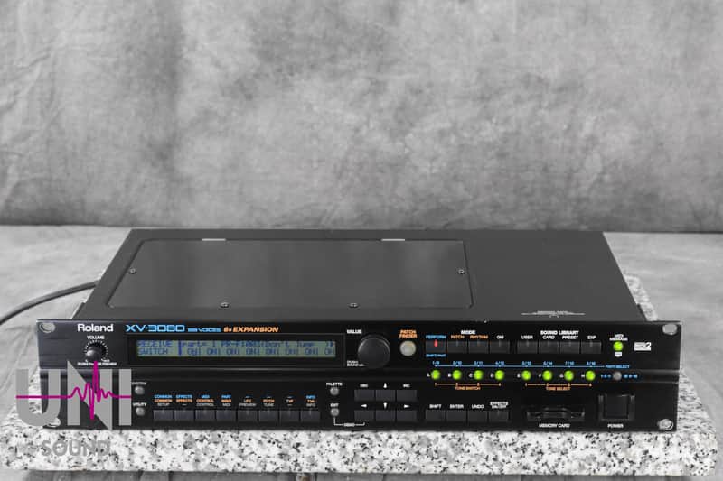 Roland XV-3080 Rackmount synthesizer in Very Good Condition. image 1