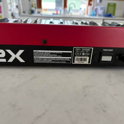 Nord Lead 2X 49-Key 20-Voice Polyphonic Synthesizer 2003 - 2013 - Red image 12