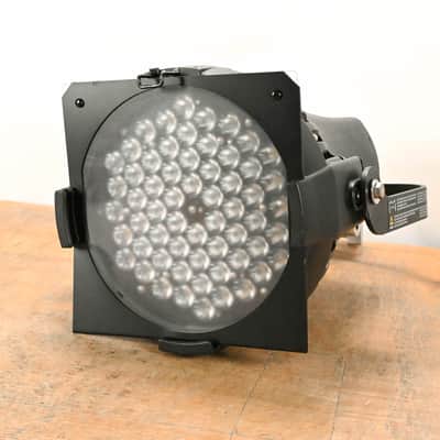 ETC Desire D60 Studio HD LED Par Wash Light CG01SMX image 1