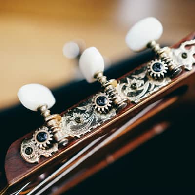 1999 Ryoji Matsuoka M50 – Handcrafted in Japan| Solid Top | Hard Case  | Vintage Classical Tone image 14