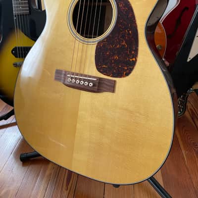 Martin USA Steve Earle Signature M21 Guitar *Mint*  Alpine Spruce, Golden Era Bracing, 0000-21 Custo image 2