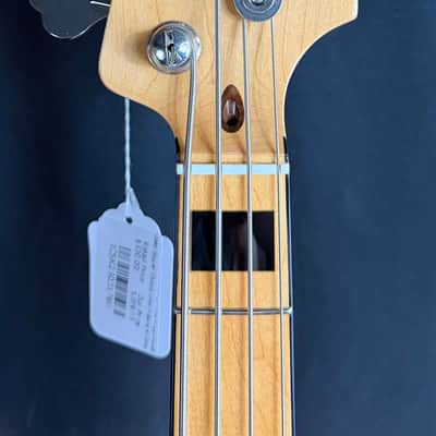 Squier Classic Vibe 70's Precision Bass 4-String Bass Guitar Gloss Black Finish (760) image 9