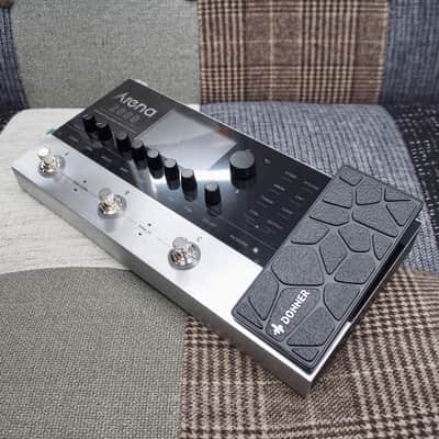 2020's Donner ARENA 2000 Amp Modelling/Multi-Effects Processor image 1