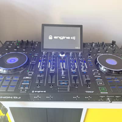 Denon Prime 4+ 4-Deck DJ System 2023 - Present - Black image 3