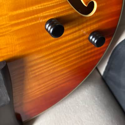 Peerless Cremona 17" Archtop image 8