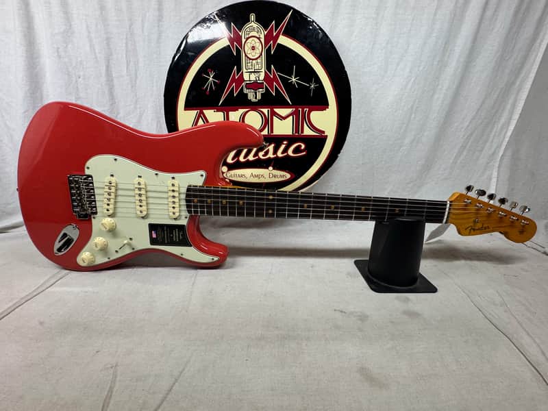 Fender American Vintage II 2 1961 Stratocaster Guitar with Generic Case 2024 - Fiesta Red / Rosewood fingerboard