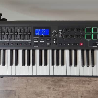 Novation Impulse 49 MIDI Controller mid 2010-2020 - Plastic image 3