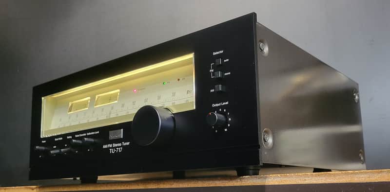Sansui TU-717