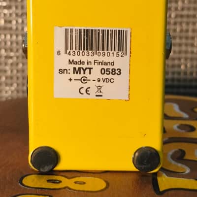 Mad Professor Mellow Yellow Tremolo 2010s - Yellow image 5