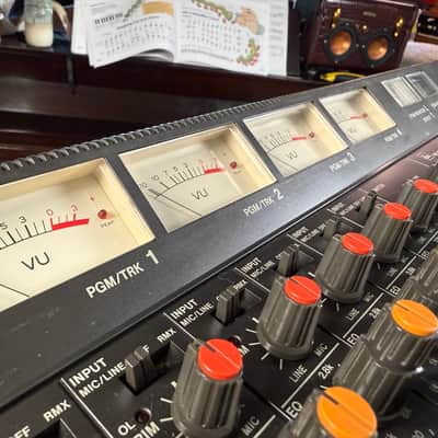 TASCAM Portastudio 246 1980’s Vintage Tape Recorder and Mixer FULLY SERVICED, RECAPPED AND NEW RUBBER ALL AROUND image 9