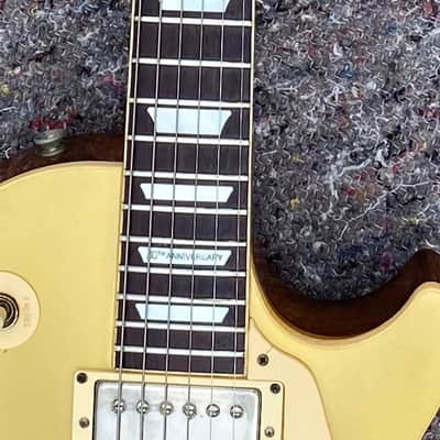 Gibson Les Paul Standard Gold Top 30° Anniversary  1982 image 9