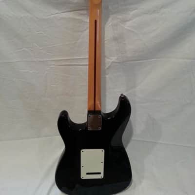 1993 Fender Stratocaster, Black Body with White Pickguard, Maple Neck image 2