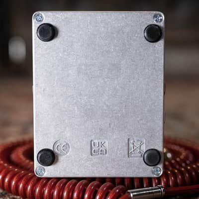 Electro-Harmonix Bass Big Muff Pi Bass Distortion/Sustainer Pedal image 3