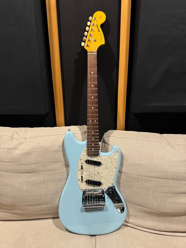 Fender Classic Series '65 Mustang MIJ | Reverb Canada