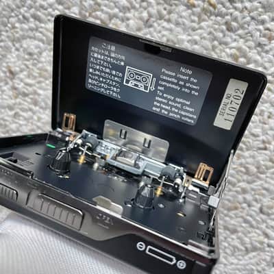 [RARE FULL BOX] Sony WM-600 Walkman Cassette Player, NM Shape, Working ! image 14