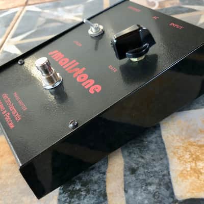 Electro-Harmonix Russian Small Stone Phase Shifter v3 1999 - Black with Uncapitalized Logo image 4