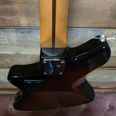 Fender Player Plus Active Meteora Bass (Pre-Owned) - 3-Color Sunburst image 11