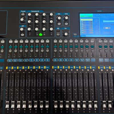 Allen & Heath QU-32 2020 image 1