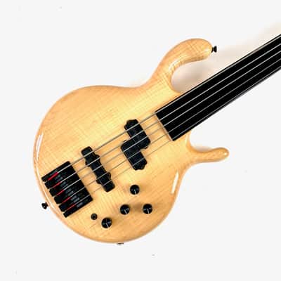 Pedulla Penta Buzz 5 String Bass Fretless 2000 Natural image 3