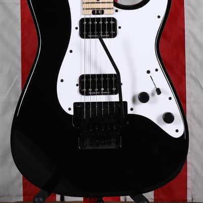 Charvel Pro-Mod So-Cal Style 1 HH FR M - Gloss Black image 2