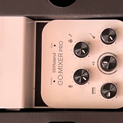Roland GO:MIXER PRO Smartphone Audio Mixer image 3