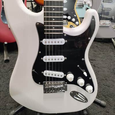 Donner - DST-80 2026 - Matte White **UPGRADED** image 1