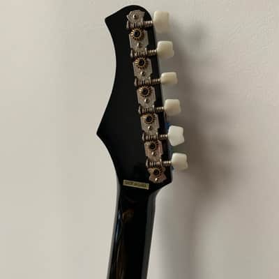 Synsonics Terminator Black Electric Guitar With Built In Speaker image 5