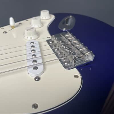 Fender Standard Stratocaster MIM Midnight Blue Maple Neck 2000 w/ Fender Tweed Hard Case image 13