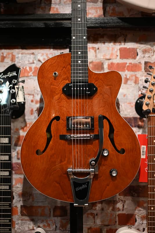 Godin 5th Avenue Uptown Custom | Reverb