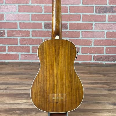 Kala Solid Hawaiian Koa Top Acoustic-Electric U-Bass image 4
