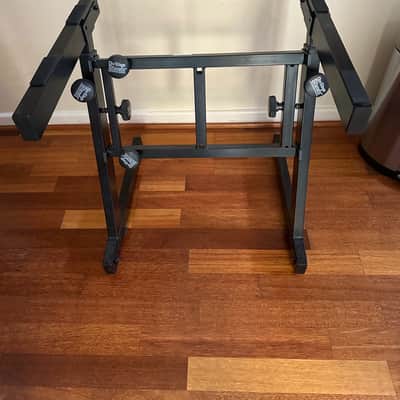 On-Stage KS7350 Pro Heavy-Duty Folding Z-Stand Keyboard Stand 2010s - Black image 9