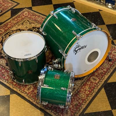 USED 1990's Gretsch Square Badge USA Custom in Green Sparkle - 18x20, 10x12, 14x15 image 8