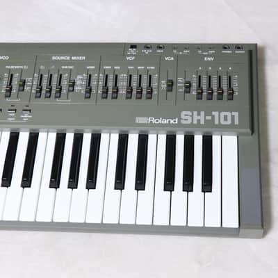 Roland SH-101 [256369] (09/01) image 5