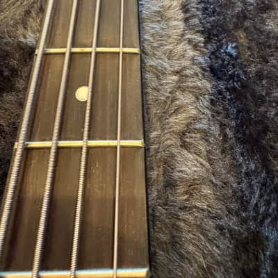 Gibson Thunderbird IV 2001 - ROADWORN auction collectible image 19