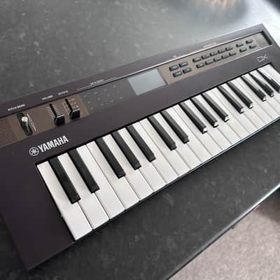 Yamaha Reface DX Mini Mobile Keyboard 2015 - Present - Black