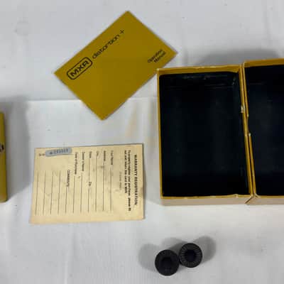 MXR Distortion + S/N 4-153003 Block Logo Distortion Pedal W/ Box 1980 - Yellow image 8