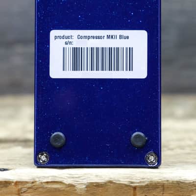 Empress Effects Compressor MkII All Analog Compressor Blue Sparkle Effect Pedal image 4