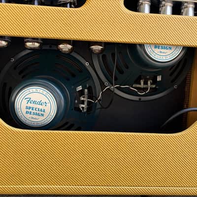 Fender '57 Twin-Amp Reissue 40-Watt 2x12" Guitar Combo 2004 - 2011 - Lacquered Tweed image 8