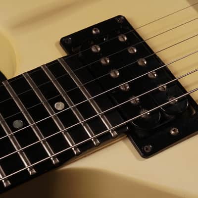 Gibson Explorer XPL 1985 - Ivory + Case image 5