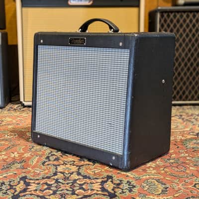 Fender Blues Junior III 15-Watt 1x12" Guitar Combo 2010 - 2017 - Black image 4