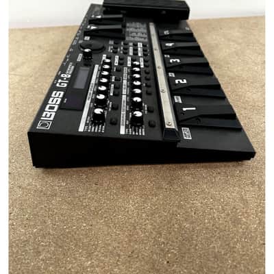 Boss GT-8 - Multi-Effects Pedals - Excellent image 6
