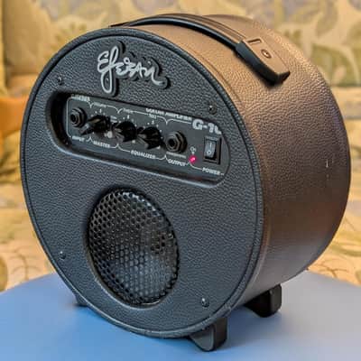 I Can't Believe It's Not Square! Small Round Practice Amp Esteban G-10 CA-8 image 1