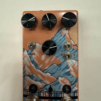 Walrus Audio Kangra Filter Fuzz Octave Guitar Effect Pedal + Original Box image 3